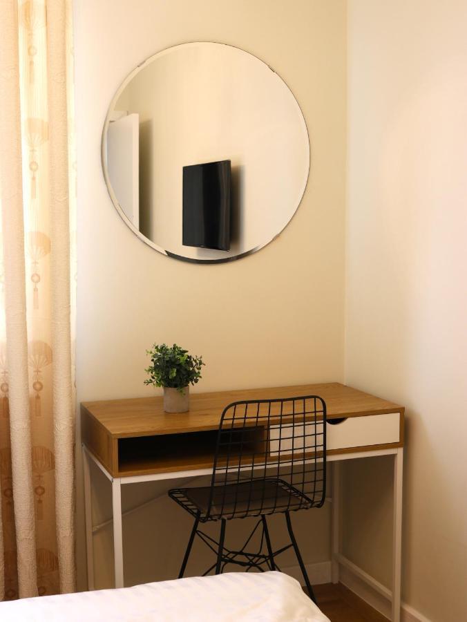 Mina City Center Apartment Amzei Bukares Bagian luar foto